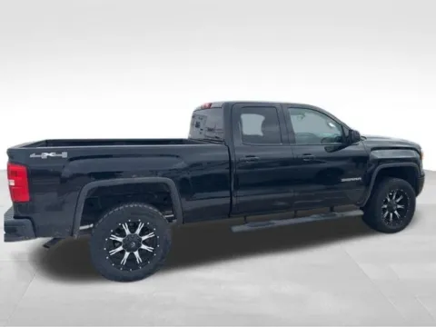 More photos of 2015 GMC Sierra 1500 at Gregg Young Toyota of Ottumwa, IA