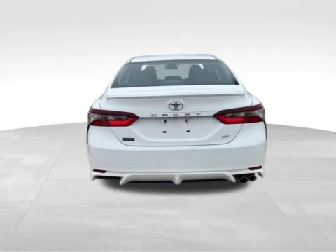 More photos of 2023 Toyota Camry SE at Gregg Young Toyota of Ottumwa, IA