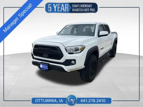 White 2019 Toyota Tacoma TRD Off-Road for sale in Ottumwa, IA