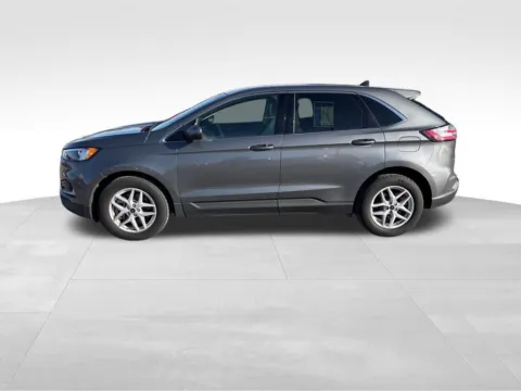 Photos of 2024 Ford Edge SEL for sale in Ottumwa, IA at Gregg Young Toyota of Ottumwa
