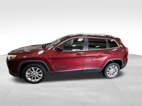 Another view of 2019 Jeep Cherokee Latitude for sale in Ottumwa, IA at Gregg Young Toyota of Ottumwa