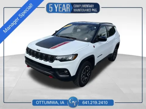 White 2025 Jeep Compass Trailhawk for sale in Ottumwa, IA