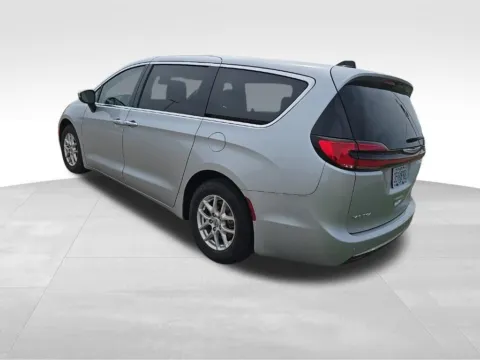 Another view of 2023 Chrysler Pacifica Touring L for sale in Ottumwa, IA at Gregg Young Toyota of Ottumwa