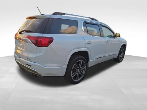 More photos of 2018 GMC Acadia Denali at Gregg Young Toyota of Ottumwa, IA