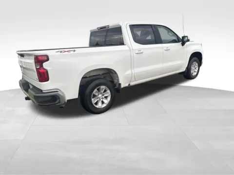 More photos of 2026 Chevrolet Silverado 1500 LT at Gregg Young Toyota of Ottumwa, IA