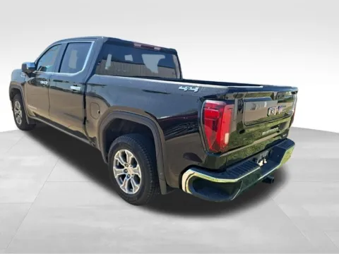 Another view of 2025 GMC Sierra 1500 SLT for sale in Ottumwa, IA at Gregg Young Toyota of Ottumwa