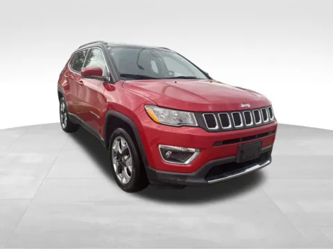 More photos of 2018 Jeep Compass Limited at Gregg Young Toyota of Ottumwa, IA
