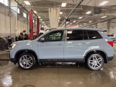 Photos of 2023 Honda Passport EX-L for sale in Ottumwa, IA at Gregg Young Toyota of Ottumwa