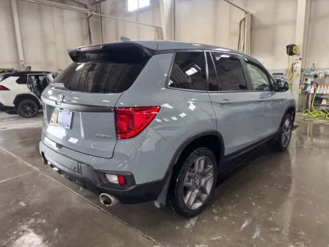 More photos of 2023 Honda Passport EX-L at Gregg Young Toyota of Ottumwa, IA