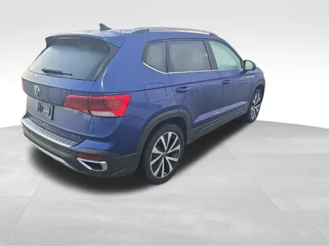 More photos of 2023 Volkswagen Taos 1.5T SE at Gregg Young Toyota of Ottumwa, IA