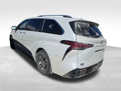 Another view of 2023 Toyota Sienna Limited for sale in Ottumwa, IA at Gregg Young Toyota of Ottumwa