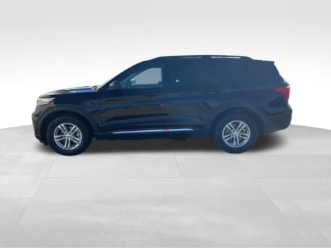 More photos of 2024 Ford Explorer XLT at Gregg Young Toyota of Ottumwa, IA