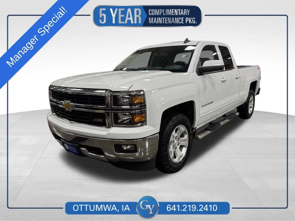 White 2015 Chevrolet Silverado 1500 LT for sale in Ottumwa, IA