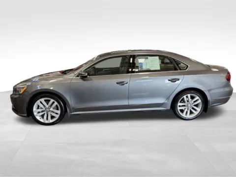 Photos of 2017 Volkswagen Passat 1.8T SE for sale in Ottumwa, IA at Gregg Young Toyota of Ottumwa