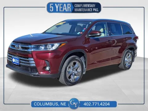 Red 2019 Toyota Highlander Limited Platinum for sale in Columbus, NE