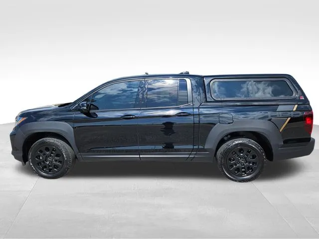2023 Honda Ridgeline Black Edition photo 4