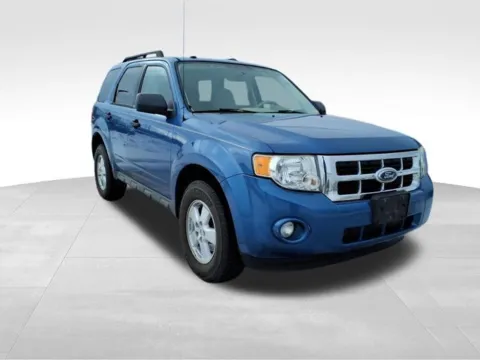 Photos of 2009 Ford Escape XLT for sale in Columbus, NE at Gregg Young Toyota of Columbus