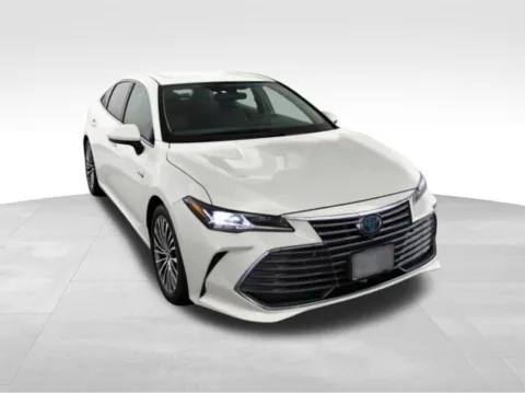 Photos of 2019 Toyota Avalon Hybrid Limited for sale in Columbus, NE at Gregg Young Toyota of Columbus
