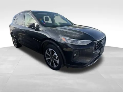 More photos of 2024 Ford Escape Platinum at Gregg Young Toyota of Columbus, NE