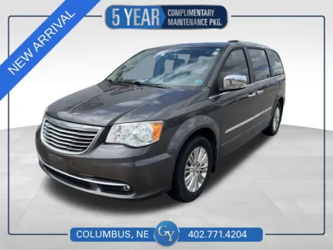 Unknown 2015 Chrysler Town & Country Limited for sale in Columbus, NE
