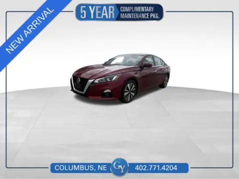 Red 2019 Nissan Altima 2.5 SL for sale in Columbus, NE