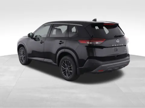 More photos of 2023 Nissan Rogue S at Gregg Young Toyota of Columbus, NE