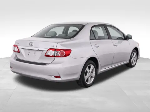 More photos of 2013 Toyota Corolla LE at Gregg Young Toyota of Columbus, NE
