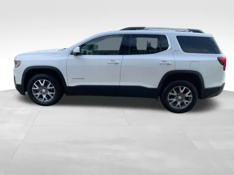 Another view of 2021 GMC Acadia SLT for sale in Newton, IA at Gregg Young of Newton