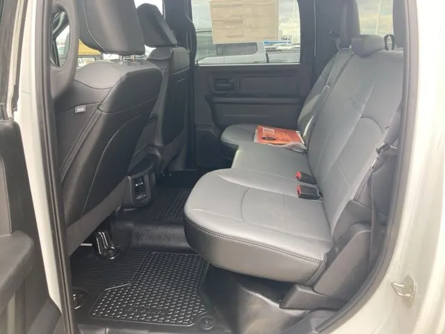 2024 Ram 2500 Tradesman photo 4