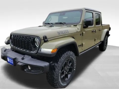 More photos of 2025 Jeep Gladiator Willys at Gregg Young of Newton, IA