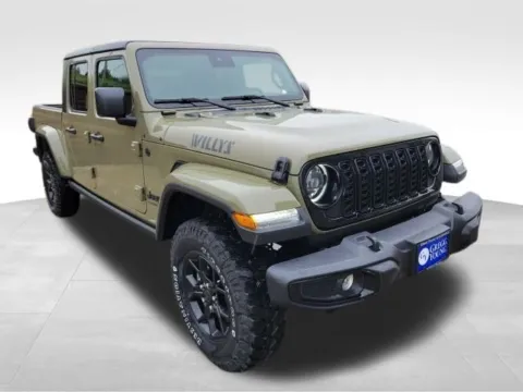 Photos of 2025 Jeep Gladiator Willys for sale in Newton, IA at Gregg Young of Newton