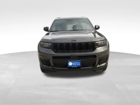 Another view of 2025 Jeep Grand Cherokee L Altitude X for sale in Newton, IA at Gregg Young of Newton