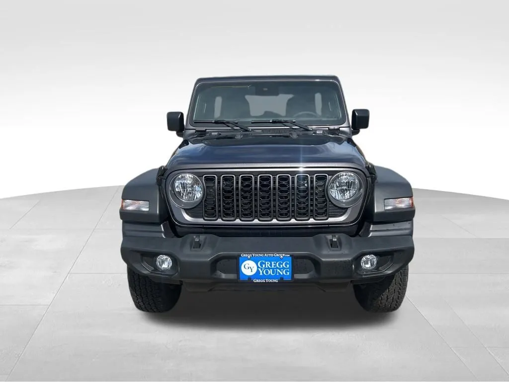 2025 Jeep Wrangler Sport S photo 3