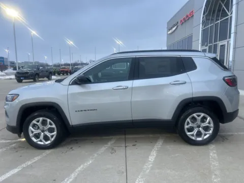Another view of 2026 Jeep Compass Latitude for sale in Newton, IA at Gregg Young of Newton
