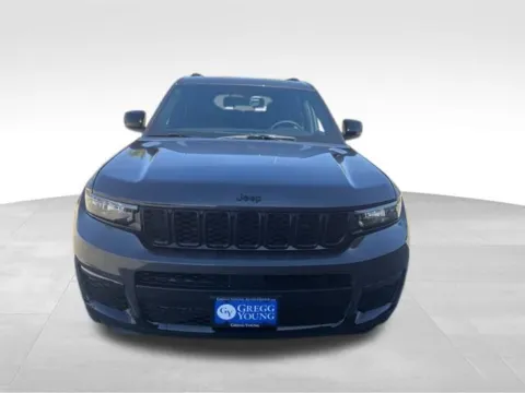 Another view of 2025 Jeep Grand Cherokee L Limited for sale in Newton, IA at Gregg Young of Newton