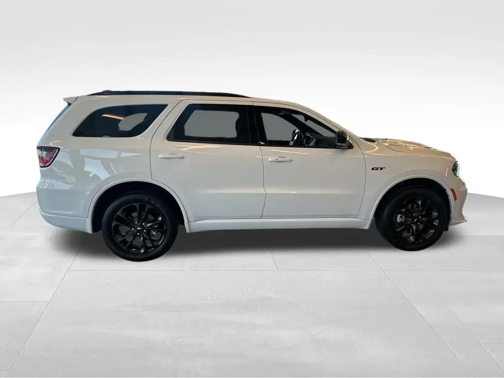 2026 Dodge Durango GT Plus photo 3