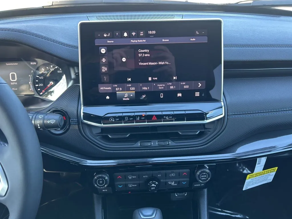 2026 Jeep Compass Limited Altitude photo 3