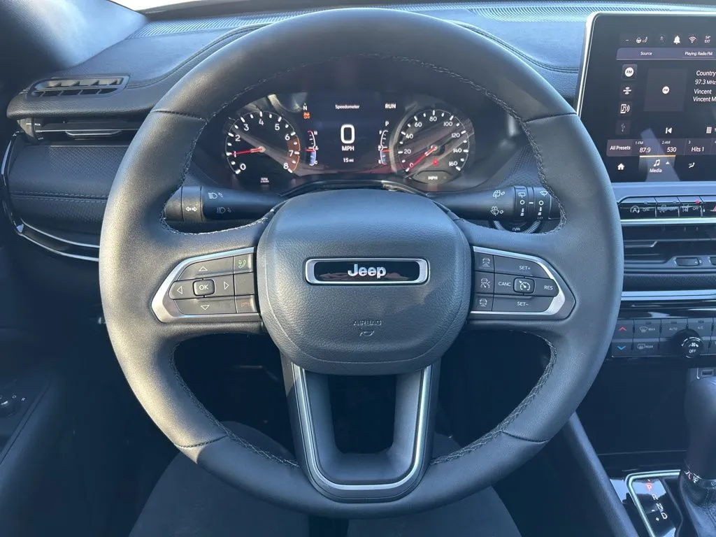 2026 Jeep Compass Limited Altitude photo 2