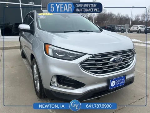 Silver 2019 Ford Edge Titanium for sale in Newton, IA