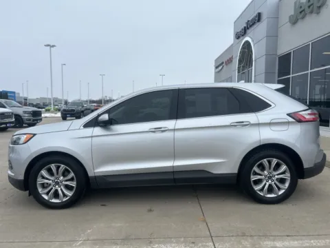 More photos of 2019 Ford Edge Titanium at Gregg Young of Newton, IA