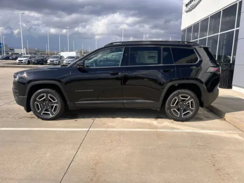 Photos of 2026 Jeep Cherokee Limited for sale in Newton, IA at Gregg Young of Newton