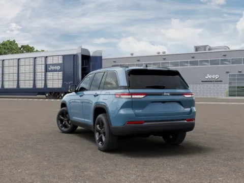 Another view of 2026 Jeep Grand Cherokee Limited for sale in Newton, IA at Gregg Young of Newton