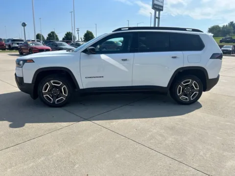 Photos of 2026 Jeep Cherokee Limited for sale in Newton, IA at Gregg Young of Newton