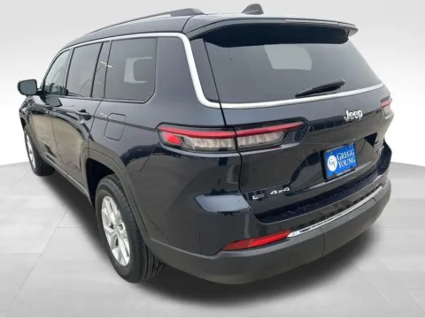 More photos of 2023 Jeep Grand Cherokee L Limited at Gregg Young of Newton, IA