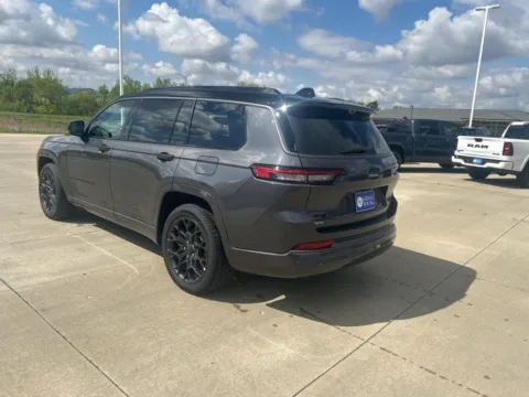 Another view of 2026 Jeep Grand Cherokee L Summit for sale in Newton, IA at Gregg Young of Newton