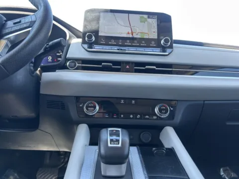 More photos of 2022 Mitsubishi Outlander SEL at Gregg Young of Newton, IA