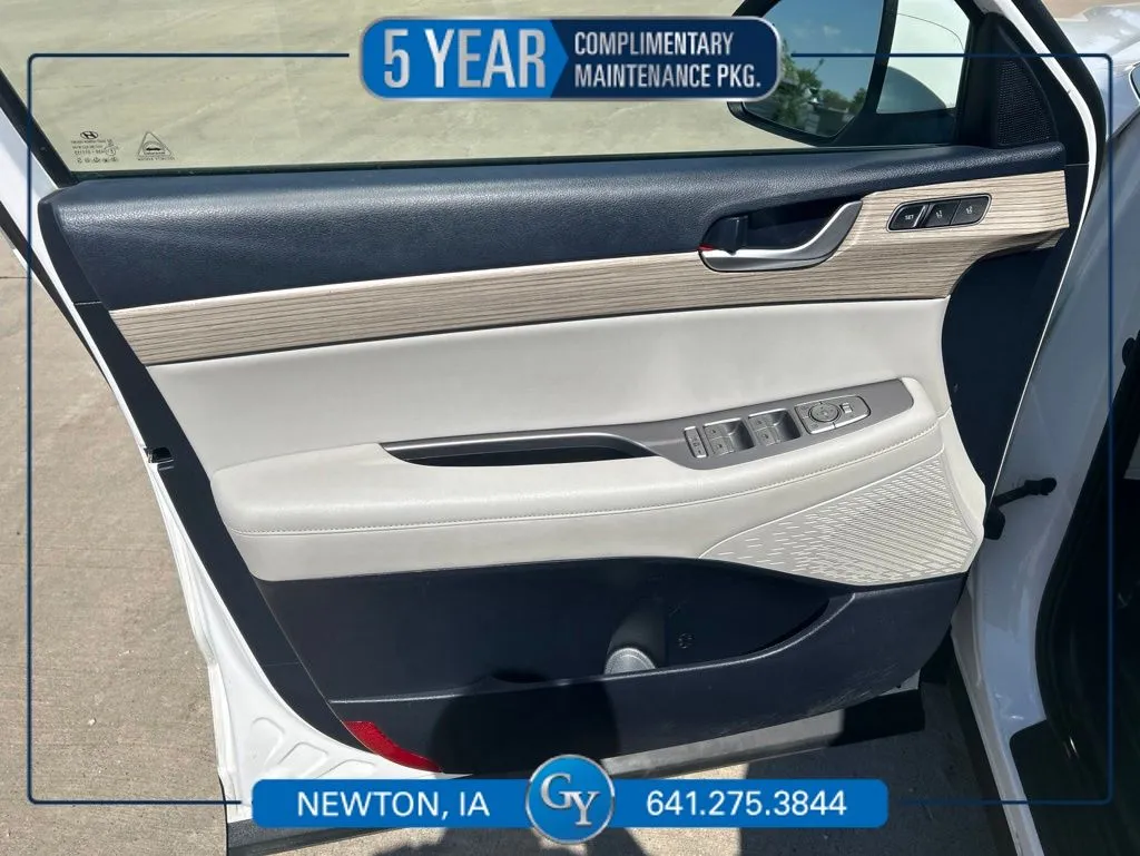 White 2021 Hyundai Palisade SEL for sale in Newton, IA