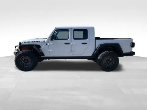 More photos of 2020 Jeep Gladiator Rubicon at Gregg Young of Newton, IA
