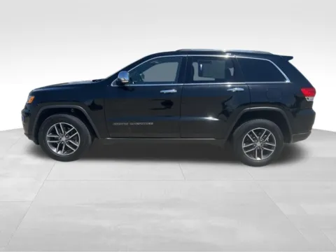 Another view of 2017 Jeep Grand Cherokee Limited for sale in Newton, IA at Gregg Young of Newton