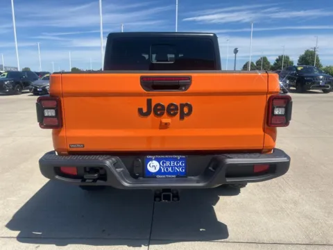 More photos of 2026 Jeep Gladiator Willys at Gregg Young of Newton, IA
